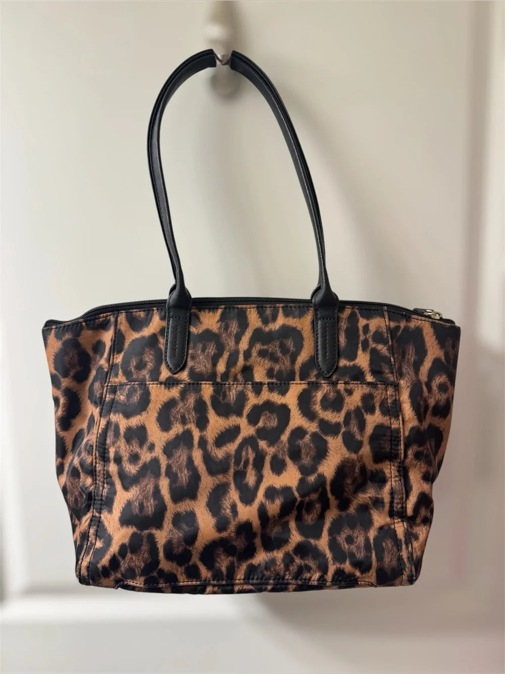 MICHAEL KORS Kelsey Leopard Nylon Tote - Picture 2 of 13